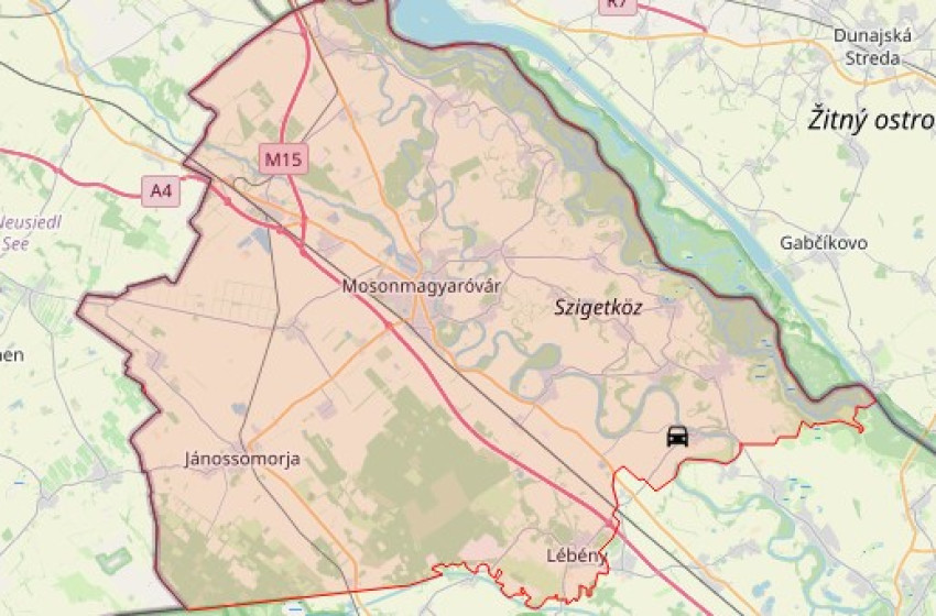 Árokba hajtott egy személyautó Mecsér közelében